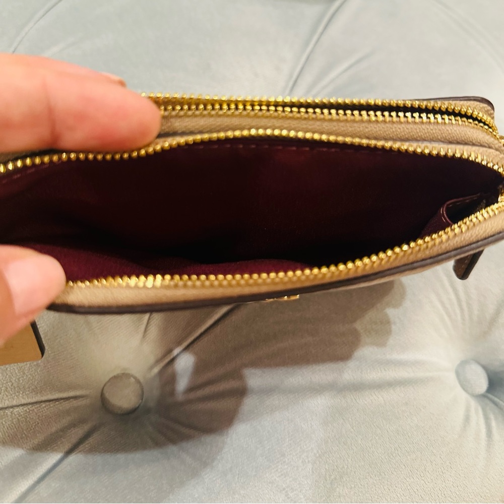 Coach Wristlet - Picture 6 of 7